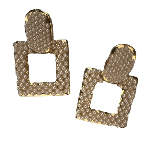 Jewelry - Square pearl coated earrings, Pierced